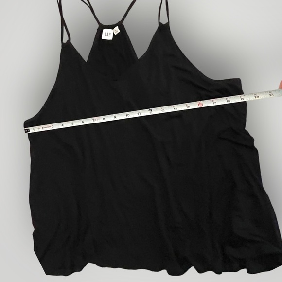 Gap Black Camisole - Picture 3 of 13